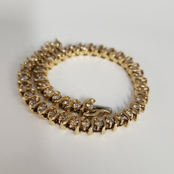 Vintage 14k Yellow Gold Diamond Tennis Bracelet 7" - Picture 8 of 9